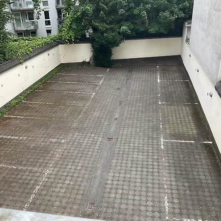 Citynahe Ueber 2 Ebenen Mit 2 Balkonen Fuer 1-6 Personen * Wuppertal