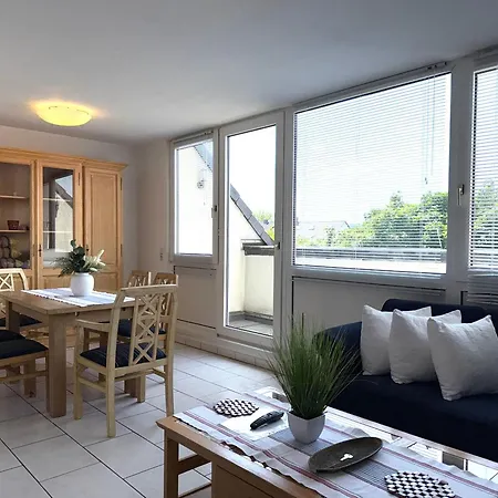 Lägenhet Citynahe Ueber 2 Ebenen Mit 2 Balkonen Fuer 1-6 Personen Wuppertal