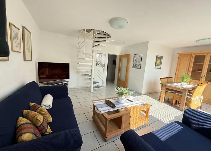 Appartement Citynahe Ueber 2 Ebenen Mit 2 Balkonen Fuer 1-6 Personen